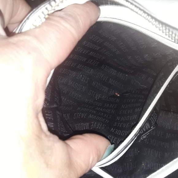 Steve Madden Bag - Picture 5 of 9